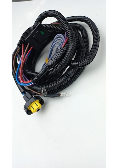 Fiat Egea Sis Far Tesiati Komple Hazır Şekilde