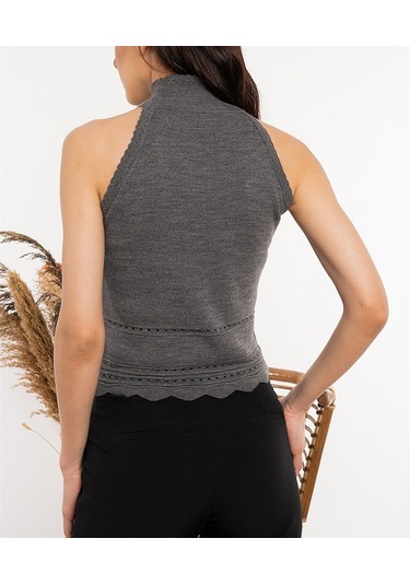 Kadın Halter Yaka Dantel Detaylı Gri Bluz-Gri