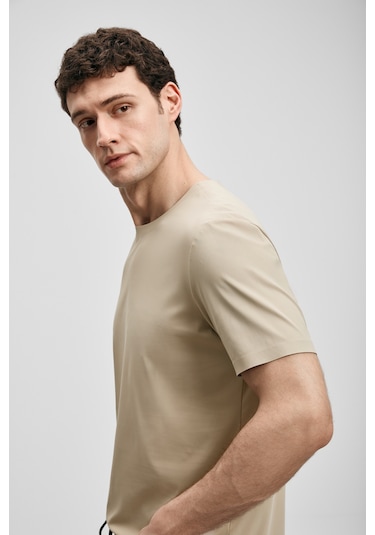 Lufian Nuvor Hi- Tech Performance Dikişsiz T- Shirt Toprak 111020319100495 Kahverengi