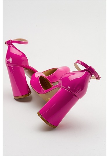 Luvishoes Oslo Fuşya Rugan Kadın Topuklu Ayakkabı Fuşya