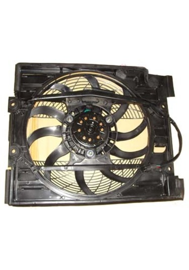 Bmw 5 Seri E39 96/00 Kli Ma Fan Davlumbazı 3pi Nli Kontrol Üni Tesi Arızalı 10kanat