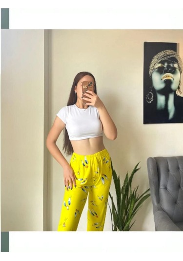 Kadın Sarı Tweety Desenli Süet Tek Alt Pijama Sarı