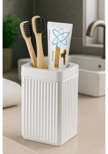 Lines Serisi Beyaz Banyo Seti, 5 Parça Akrilik Kare 5 Litre Çöp Kovası, Sabunluk, Fırçalık Takımı 3462 Beyaz