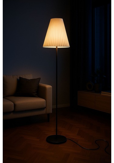 Soft Model Modern Salon / Oturma Odası Ahşap Ayaklı Lambader Siyah