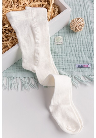 Pamuklu Yumuşak Dokulu Bebek Çocuk Ünisex Kilotlu Çorap Krem