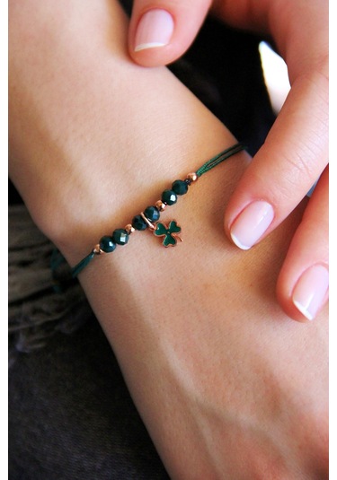 Gümüş Yonca Motifli Taşlı Makrome Bileklik - B069901