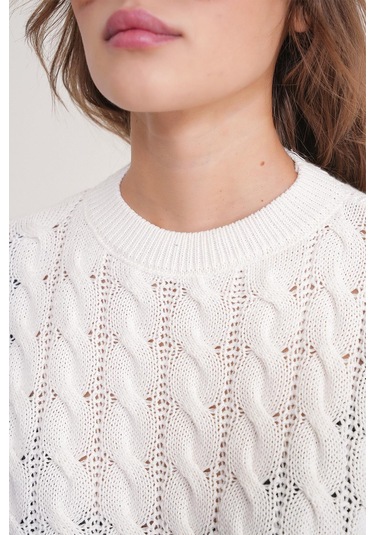 6863 Kadın Saç Örgülü Crop Triko Kazak Kemik Kemik