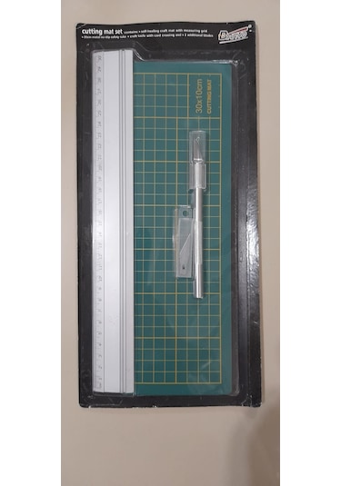 Bianyo Kesim Matı 30X10 Cm+Cetvel+Kretuar+Yedeği 3Lü Set