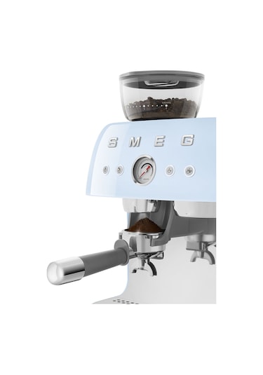 Smeg EGF03WHEU Manuel Öğütücülü Espresso Makinesi