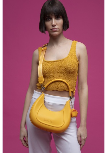 Unıted Colors Of Benetton Kadın Kol Çantası C.bnt 1451 Sarı