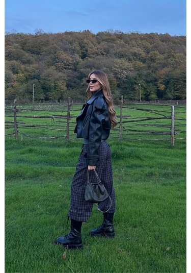 Siyah Apolet Detaylı Tasarım Deri Ceket Siyah