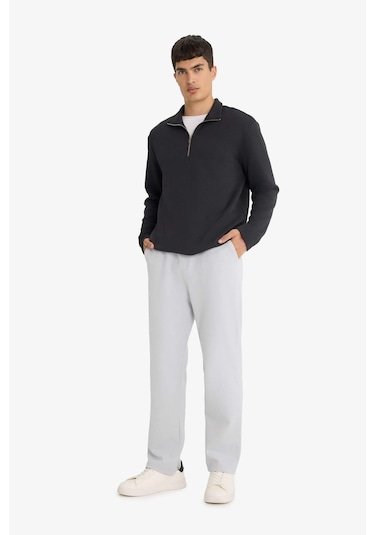 Defacto Regular Fit Beli Bağcıklı Düz Paça Eşofman Altı E7829ax25augr184 Gri Defacto Regular Fit Beli Bağcıklı Düz Paça Eşofman Altı E7829ax25augr184 Gri