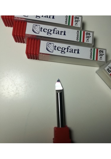 30° 6 MM YAZI, GRAVÜR,PANTOGRAF,PCB,KAZİMA UCU KARBÜR TEGFARİ