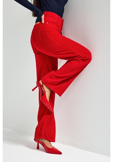 Itsbasic Kadın Kırmızı Doris 26w5-19 Straight Fit Yüksek Bel Kalın Fitilli Kadife Velvet Kumaş Pantolon Itsbasic Kadın Kırmızı Doris 26w5-19 Straight Fit Yüksek Bel Kalın Fitilli Kadife Velvet Kumaş Pantolon
