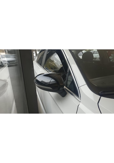 Volkswagen Passat B8 Yarasa Batman Ayna Kapağı Piano Balck