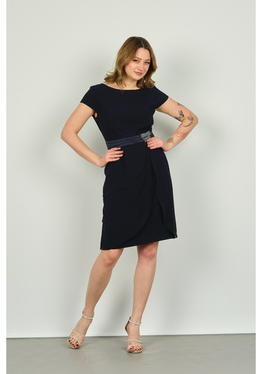 Vals Kadın Yarım Kol Aksesuar Detaylı Araboy Şifon Abiye Elbise 22-176 Lacivert