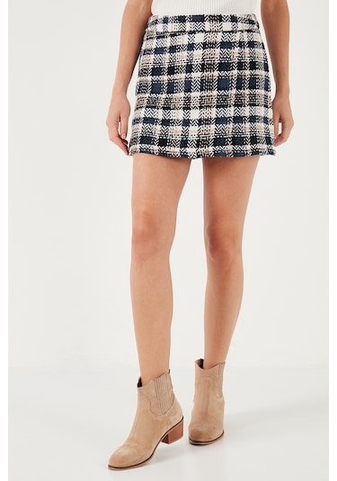 Lela Pamuk Karışımlı Regular Fit Kışlık Bayan Şort Etek 61100015 Ekru-Lacivert