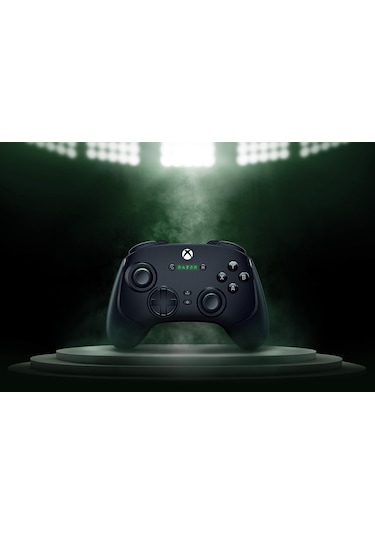 Razer Wolverine V3 Pro Siyah - Rz06 05200100 R3u1