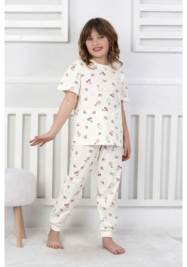 Kısa Kollu Meyve Desenli Kız Çocuk Pijama Takımı Beyaz