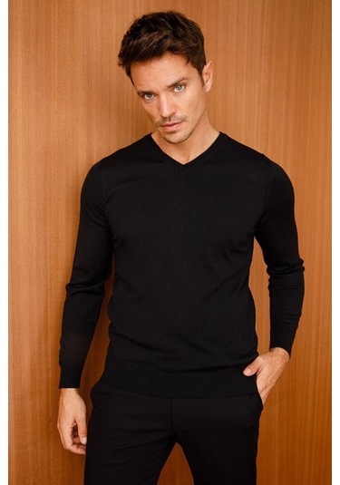 Desen Triko Erkek Basic V Yaka İnce Triko Kazak 02421602 Siyah Siyah