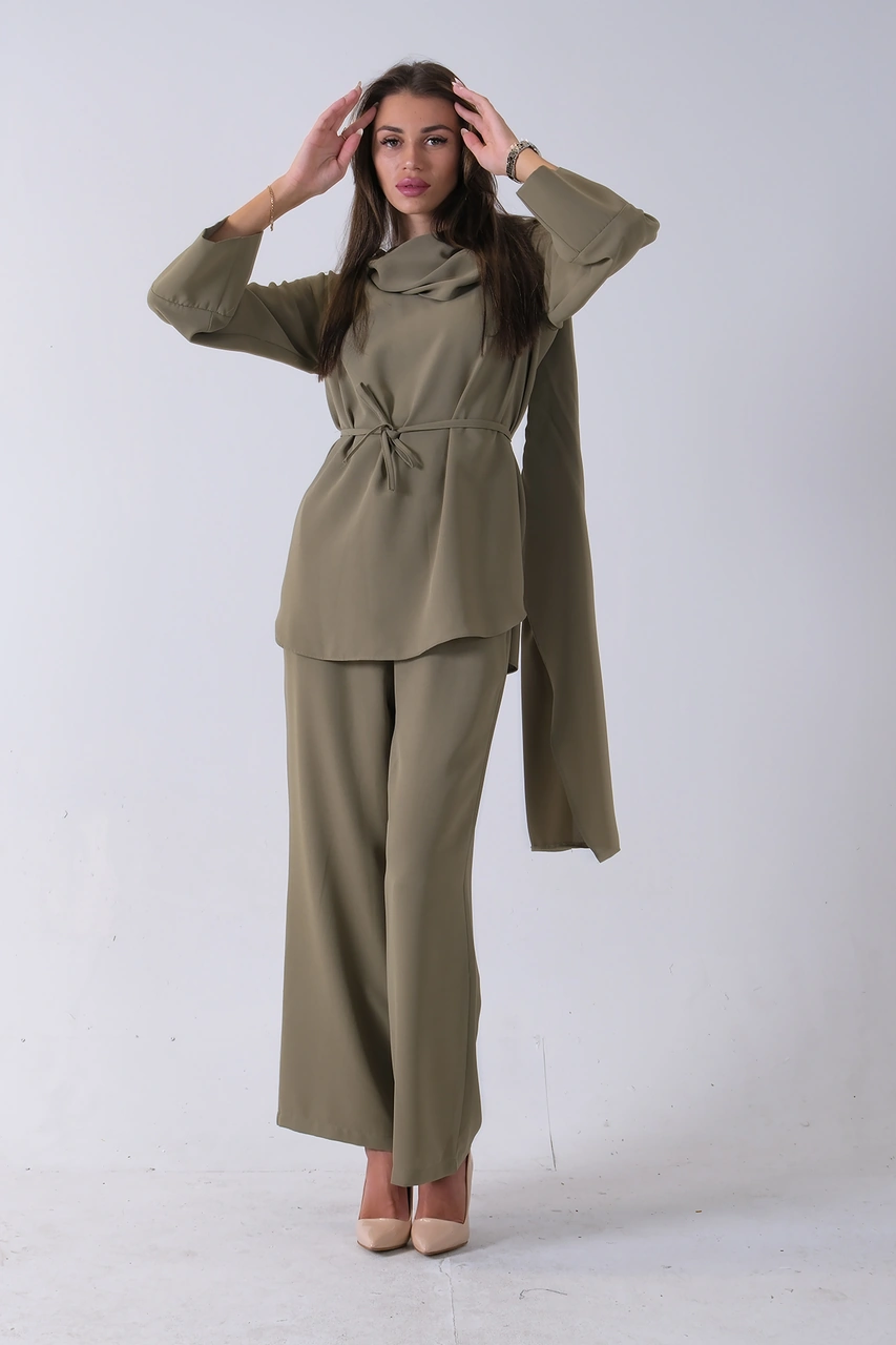 Feminist Haki Şal Yaka Üzeri Broş Detaylı Pantolonlu Takım 4592270.23 Haki