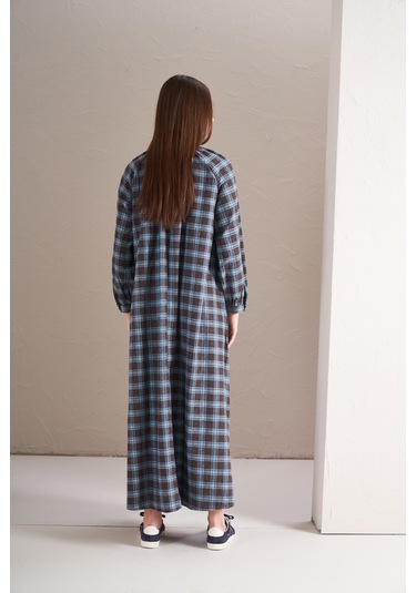 Boynu Büzgülü Elbise Küçük Kareli Kahve Lacivert Kahverengi - Lacivert