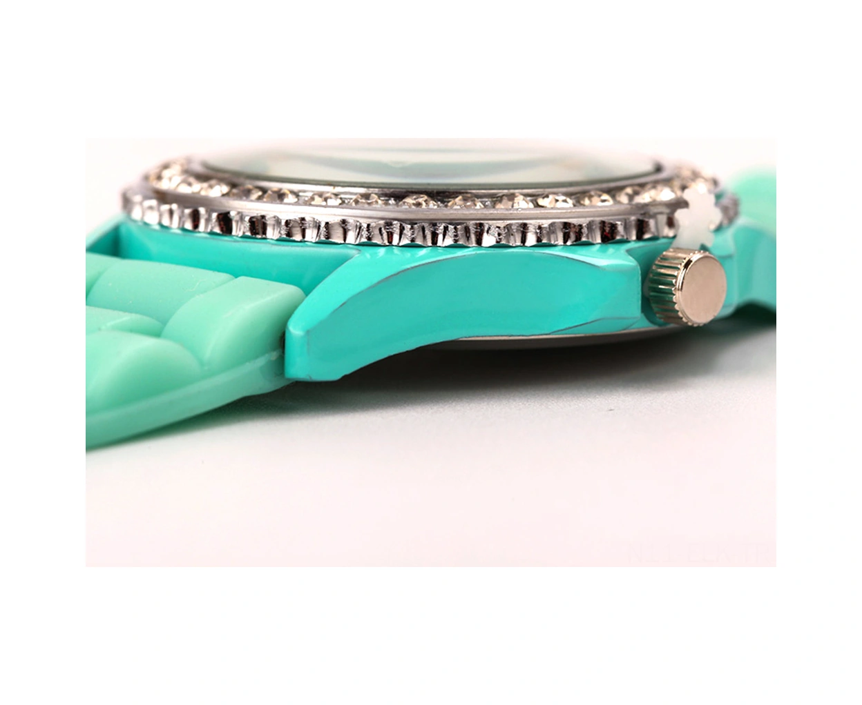 Xindoker Bayanlar İçin Klasik Kuvars Saat, Silikon Kordon, Hafif Ve Rahat, Günlük Suya Dayanıklı, İşaretçi Tipi, Pembe Rengi Rose