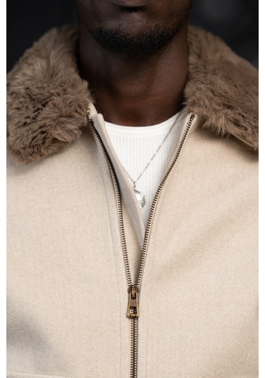 Slimfit Kürklü Sabit Yaka Beli Lastikli Astarlı Kaşe Mont Krem