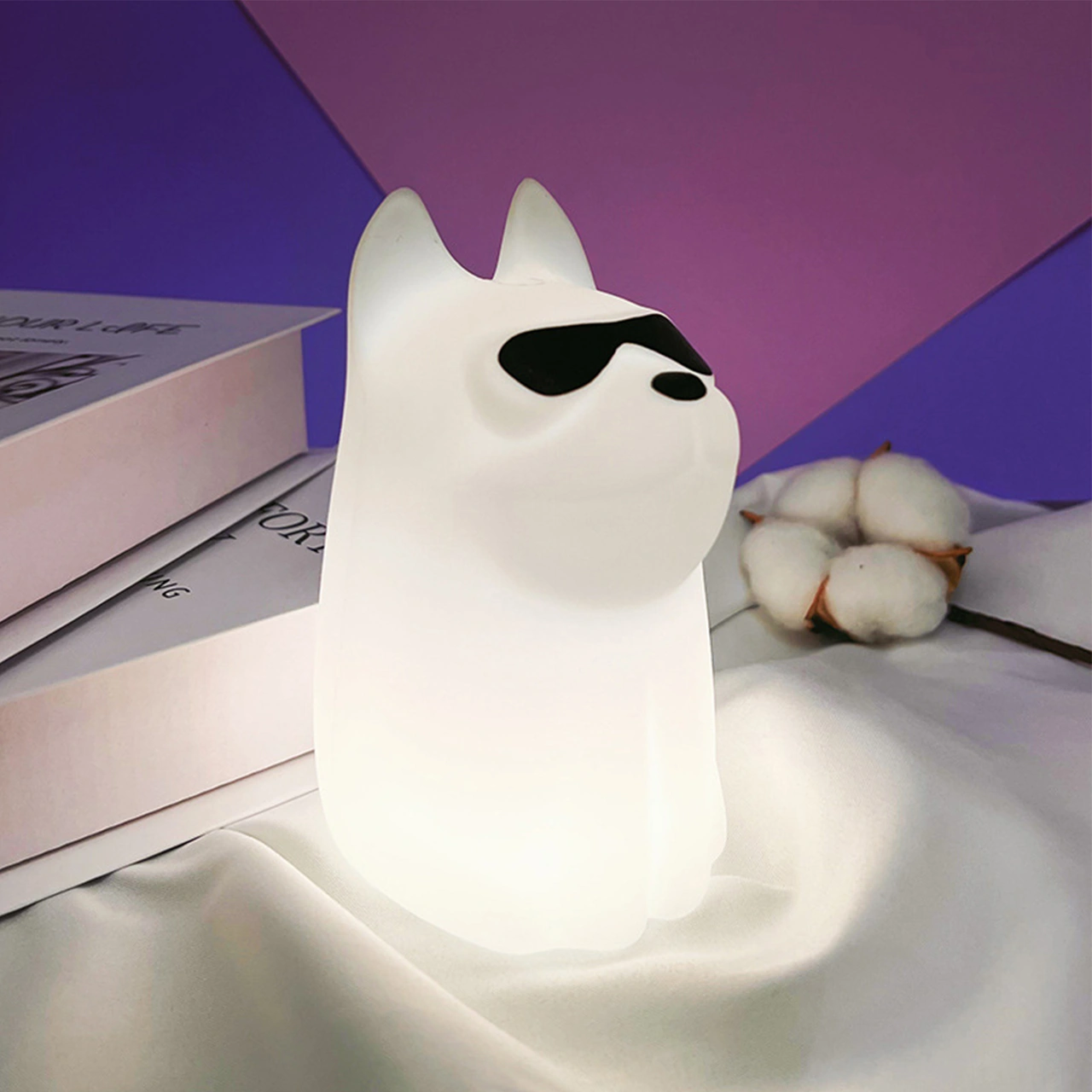 Folinda Yumuşak Silikon Kuyruklu Köpek Gece Lambası - 2600k Islak Beyaz + 7 Renkli Rgb Işığı, Beyaz Gürültü Fonksiyonu, 15/30/60 Dakika Zamanlayıcı Kapatma Beyaz