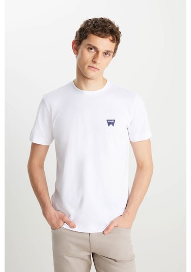Wrangler Regular Fit Small Logo Beyaz Erkek T-shirt Mw70md3312 Beyaz