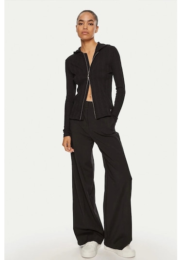 Calvin Klein Kadın Siyah Sweat Siyah