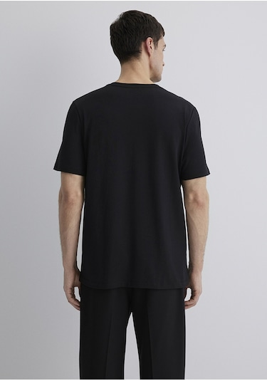 Mavi Siyah Erkek T-shirt M0612689-900 Siyah