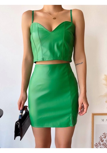 Tek Yırtmaçlı Arkadan Fermuarlı Deri Etek Yeşil S24475 Yeşil