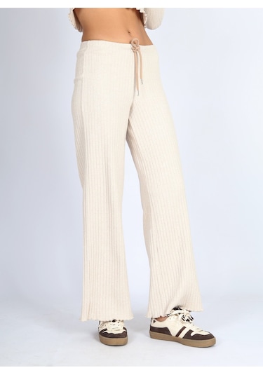 Soft&Basic Kadın Eşofman Takımı Kapüşonlu Sweatshirt Ve Geniş Paça Bej Pantolon Eşofman Bej