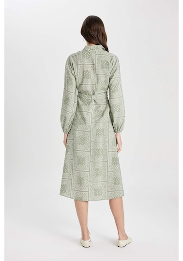 Defacto Gömlek Yaka Desenli Aerobin Uzun Kollu Kuşaklı Midi Elbise C2501AX24SMKH271
