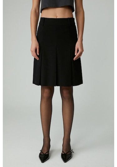 GRIMELANGE Lavıva Kadın Kısa Fermuar Detaylı Siyah Etek Siyah