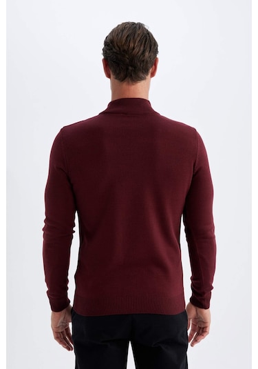 DeFacto Slim Fit Dar Kesim Yarım Balıkçı Yaka Basic Düz Triko Kazak R1127AZ24WNBR50