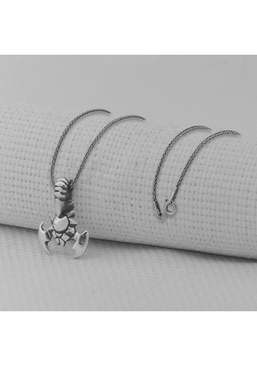 Takıhan Akrep Büyük Boy 925 Ayar Gümüş Kolye