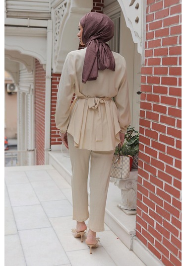 Taş Düğme Detaylı Takım Bej Bej