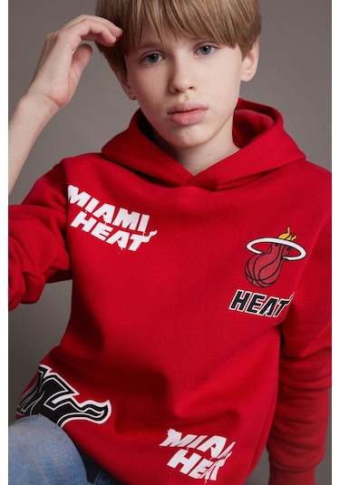 DeFacto Erkek Çocuk NBA Miami Heat Kapüşonlu Sweatshirt D8002A824WNRD70