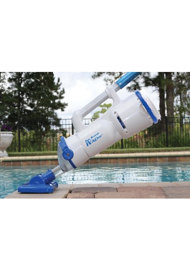 Pool Blaster iVAC 250 Şarjlı Bataryalı Havuz Süpürgesi