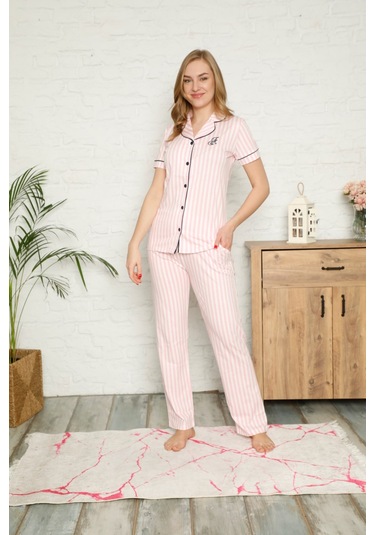 Kadın Pembe Beyaz Çizgili Gömlek Yaka Önden Düğmeli %100 Pamuk Kısa Kol Cepli Pijama Takımı Pembe