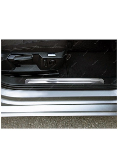 Vw Passat B8 Krom İç Kapı Eşiği 4 Prç P.Çelik 2014-2019 Arası