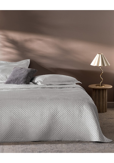 Madame Coco Boulogne Çift Kişilik Kadife Yatak Örtüsü - Gri Gri