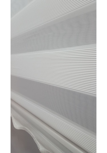 1.Kalite Beyaz Renk Micro Pliseli Zebra Perde