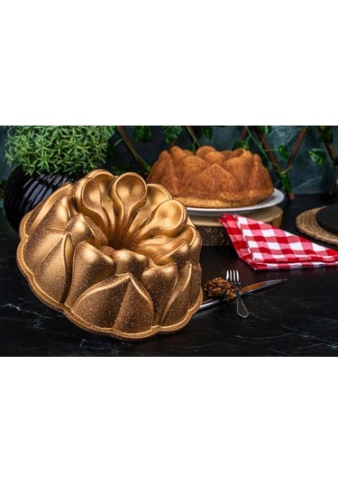 Taç Nilüfer Granit Döküm Kek Kalıbı Gold 6598