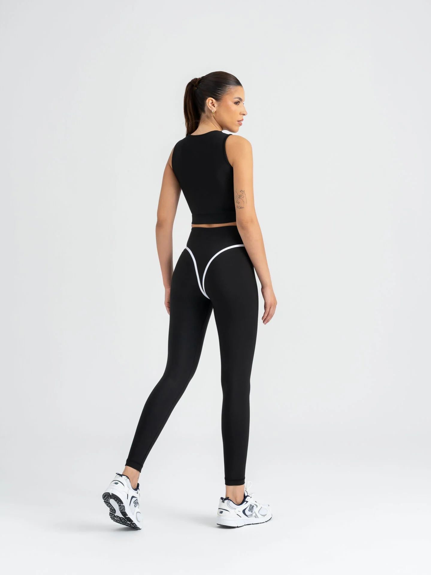 Code Shape Beyaz Biyesli Siyah Spor Tayt Siyah