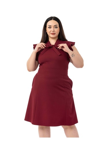 Büyük Beden Yakası Fularlı Kolları Volanlı Midi Bordo Elbise Bordo