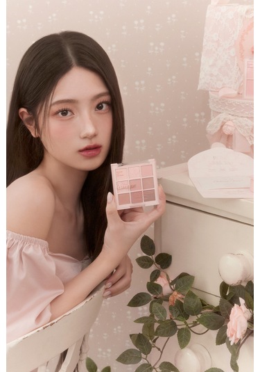 Dasique Mat Ve Işıltılı Renk Seçenekleri Sunan Far Paleti Shadow Palette 27 Rose Milk Tea 27 Rose Milk Tea