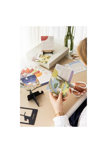 2026 Yılı Karton Ayaklı Masa Takvimi Kawaii - 12x20 Cm